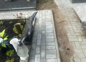 Jūsų kapai, mūsų trinkelės – patikimas sprendimas!