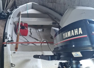 Valtys su Yamaha varikliu ir pilnu komplektu - patikimas pasirinkimas