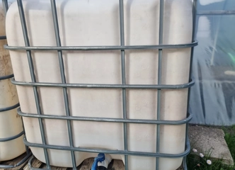 1000 litrų vandens talpa: Pirkti dabar ir statyti lengviau!