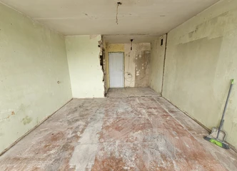 Parduodamas vieno kambario butas: šviesus ir remontui paruoštas!