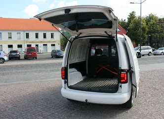 Komfortas ir praktiškumas: Audi Q5 sėdynės Volkswagen Caddy