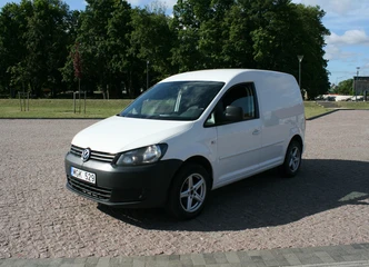 Volkswagen Caddy: patikimas komercinis automobilis su privalumais