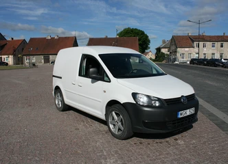 Naudotas Volkswagen Caddy, adaptuotas ilgoms kelionėms