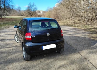 Benzininis Volkswagen Fox – komfortas ir ekonomiškumas kartu!