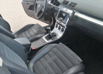Galingas 2.0 TDI Volkswagen Passat su gera komplektacija ir originaliu kėbulu