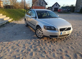 Ekonomiškas VOLVO S40 2006 m. – 5 l/100 km!