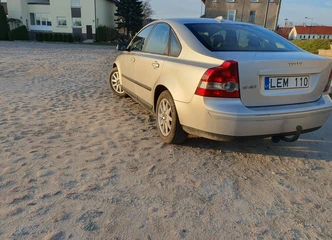 Sedanas su ilga technine apžiūra! Pirkite be taršos mokesčio!