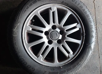 Įsigyk Volvo R15 ratlankius ir atnaujink automobilį!