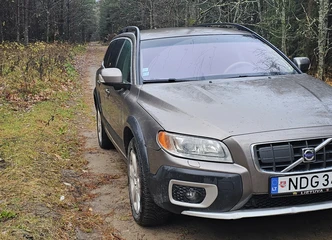 Volvo XC70 - Patikimas universalas su dyzeliniu varikliu!