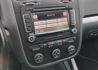 Sėskite ir mėgaukitės: patogios kelionės su Jetta!